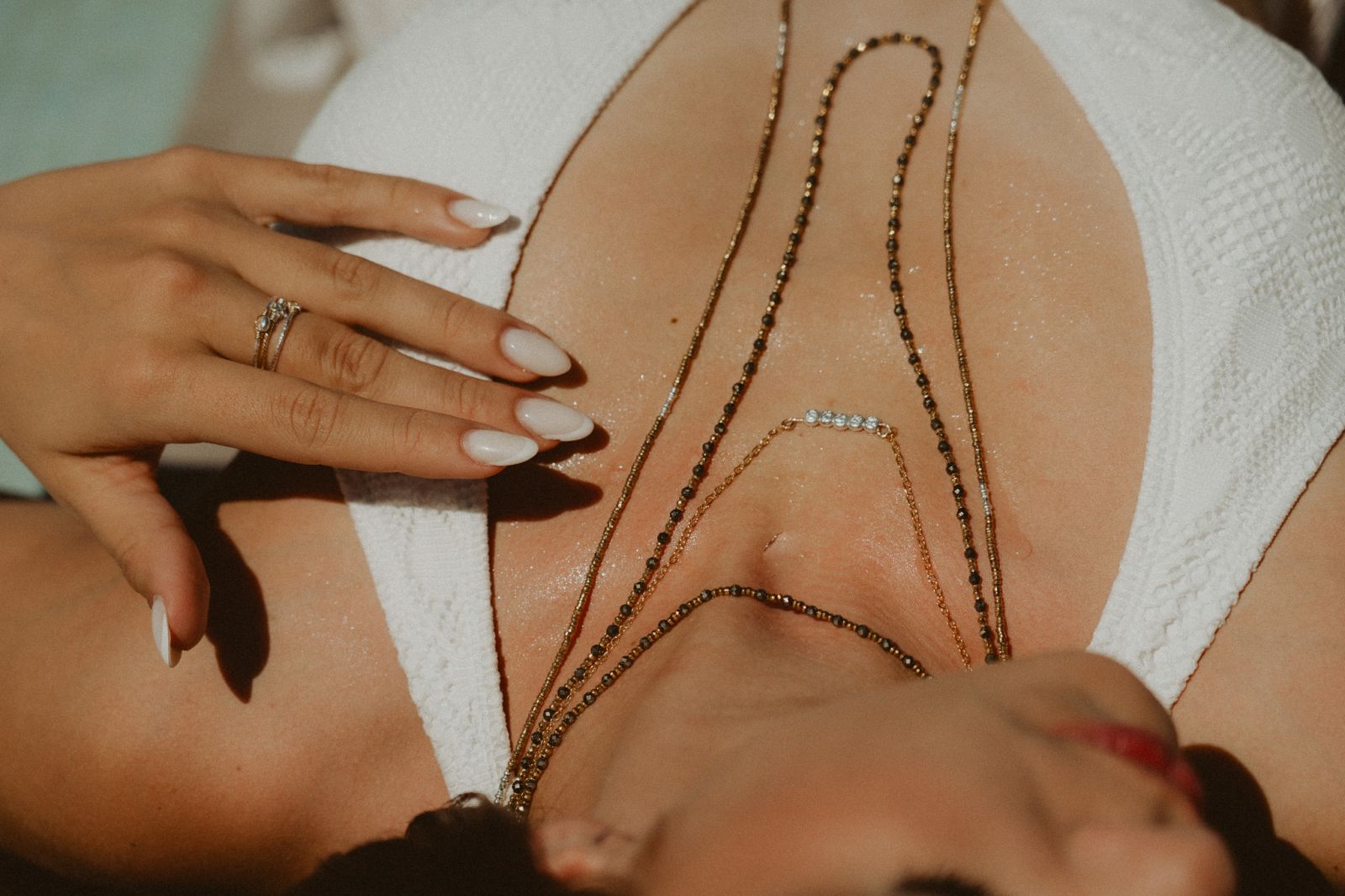 Loumaé Bijoux 1 Loumaé Bijoux est une marque française spécialisée dans les bijoux haute fantaisie faits main.